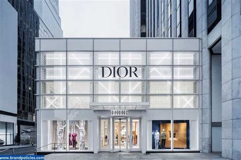 dior boutique return policy